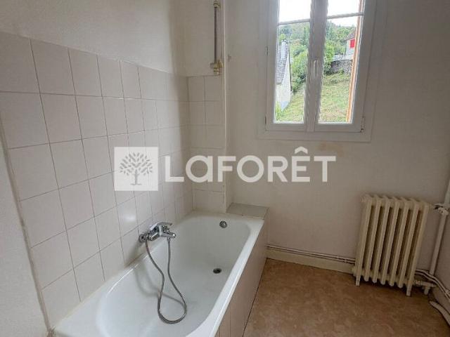 Appartement location à Mauriac, Riom-ès-montagnes