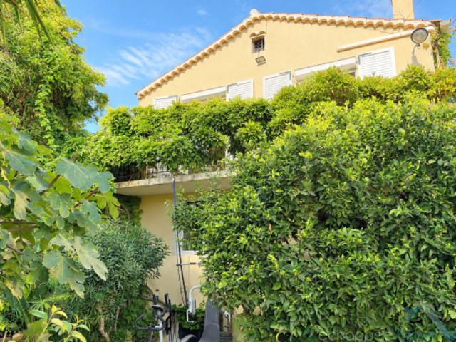 Appartement vente à Arrondissement de Toulon, Hyères