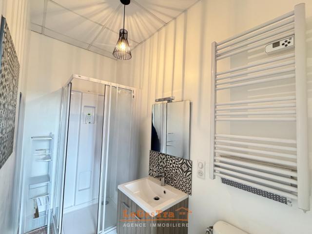 Appartement location à Neufchâteau, Vittel