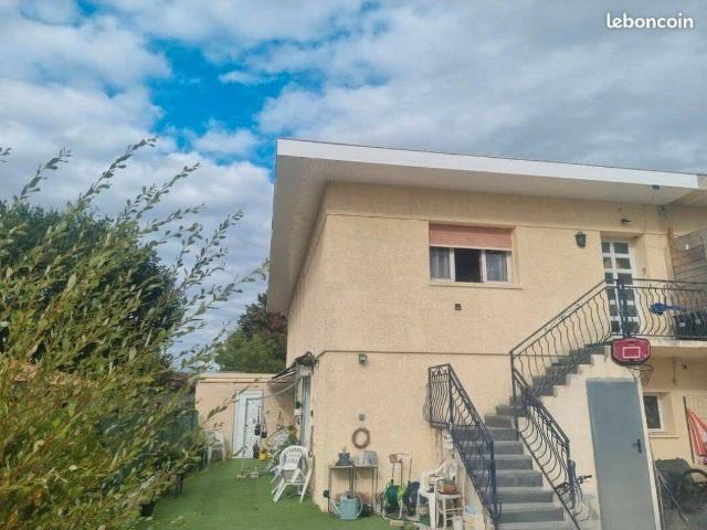 Appartement location à Montussan, Gironde