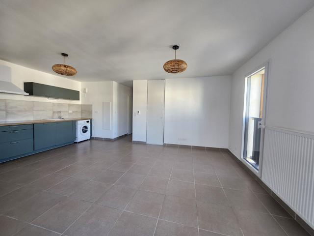 Appartement vente à Châteauneuf-de-Gadagne, Vaucluse