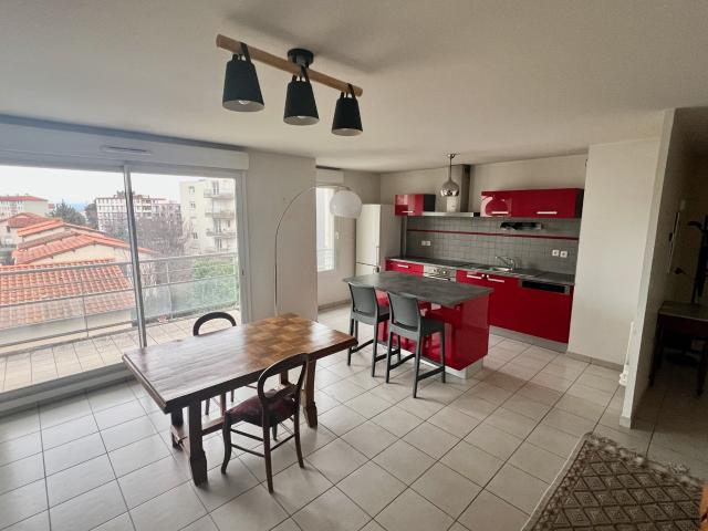 Appartement vente à France métropolitaine, Clermont-ferrand