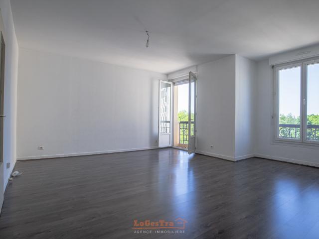 Appartement location à Neufchâteau, Vittel