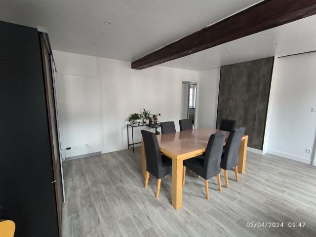 Appartement location à Les Bordes, Simandre