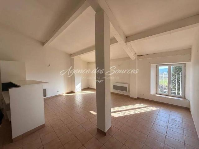 Appartement location à Tavernes, Var