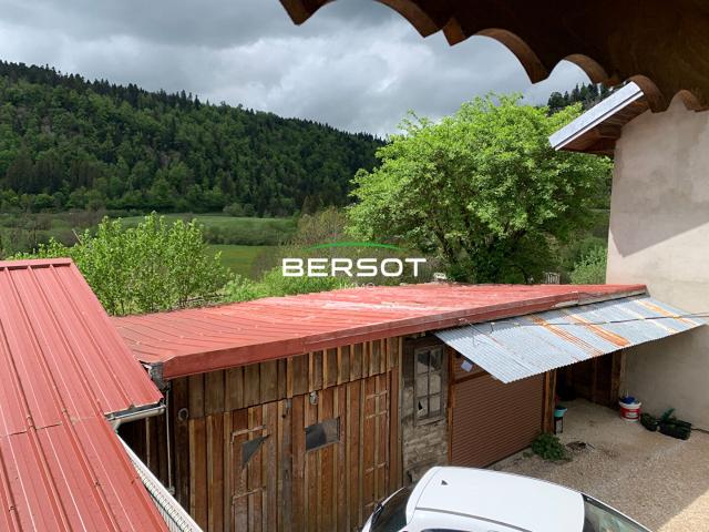 Appartement vente à Pontarlier, La Cluse-et-mijoux