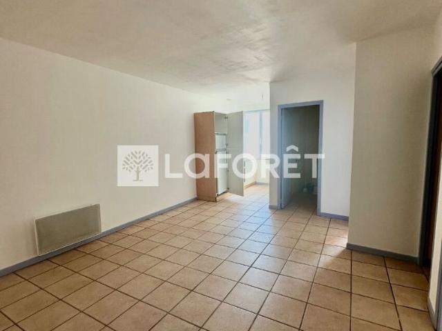 Appartement location à Lotissement Saint-Joseph, Beaucaire