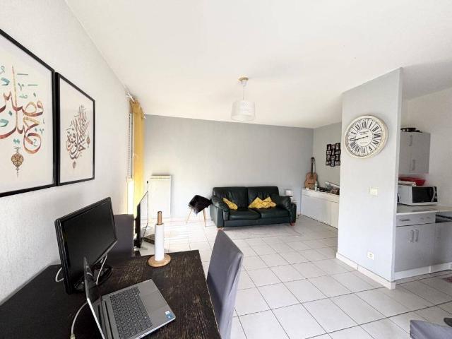 Appartement location à Saint-Jean-d'Ardières, Belleville-en-Beaujolais