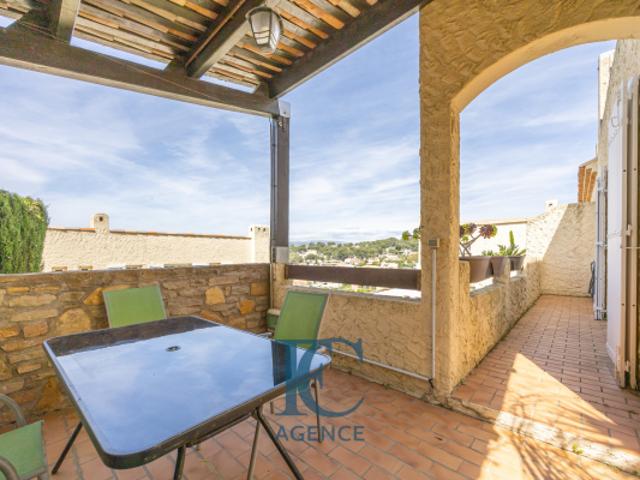 Appartement vente à Saint-Cyr-sur-Mer, Var