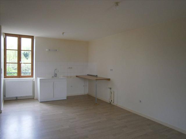 Appartement location à Les Essards, Saint-Gengoux-de-Scissé