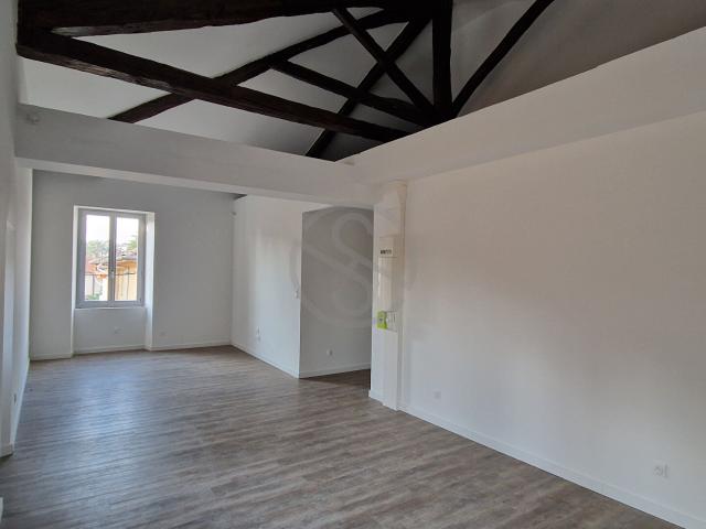 Appartement vente à Vienne, Saint-etienne-de-saint-geoirs