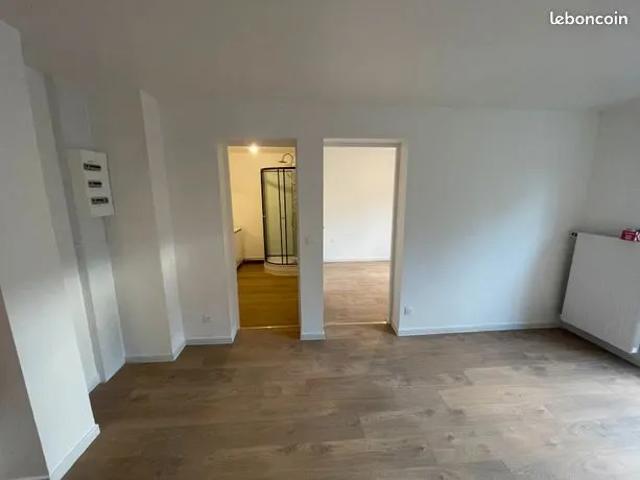 Appartement location à Les Vaux-Mieux, Château-Renard