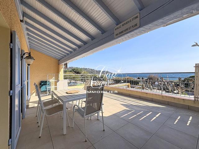 Appartement vente à Arrondissement de Toulon, Le Lavandou