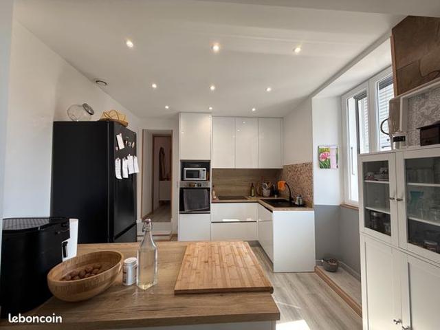 Appartement vente à Bastia, Borgo
