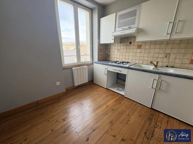 Appartement location à Mauriac, Riom-ès-montagnes