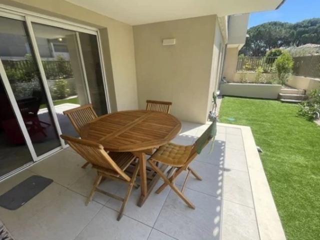 Appartement vente à Nîmes, Uzès