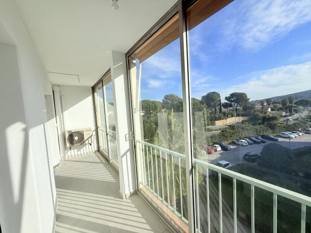 Appartement location à Arrondissement de Toulon, Sanary-sur-mer