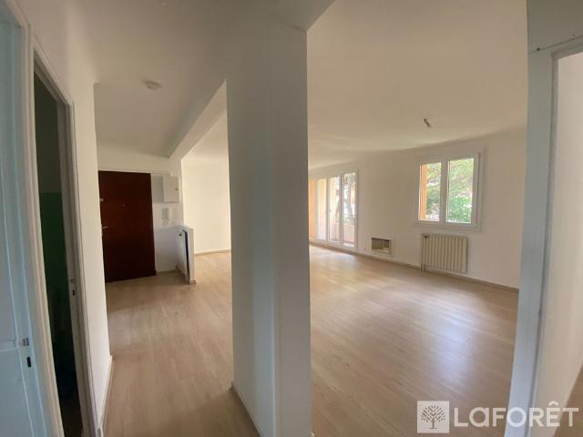 Appartement location à Arrondissement de Draguignan, Saint-raphaël