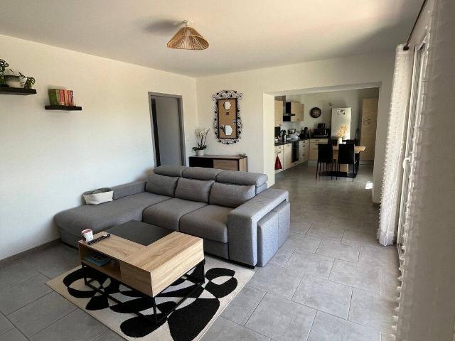 Appartement location à Sainte-Cécile-les-Vignes, Vaucluse