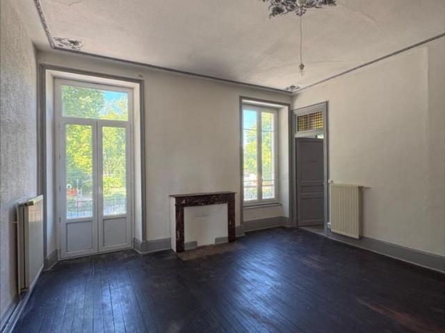 Appartement location à Tournon-sur-Rhône, Tournon-sur-rhône