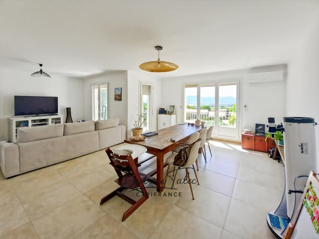 Appartement vente à Aix-en-Provence, Puyloubier
