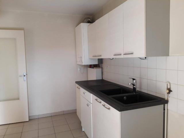Appartement location à La Roue, Sathonay-Camp