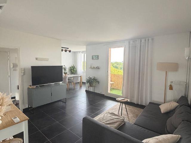 Appartement location à Pont-Saint-Esprit, Gard