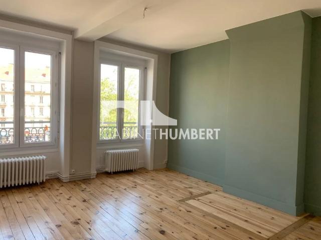 Appartement location à Saint-Étienne, Saint-etienne