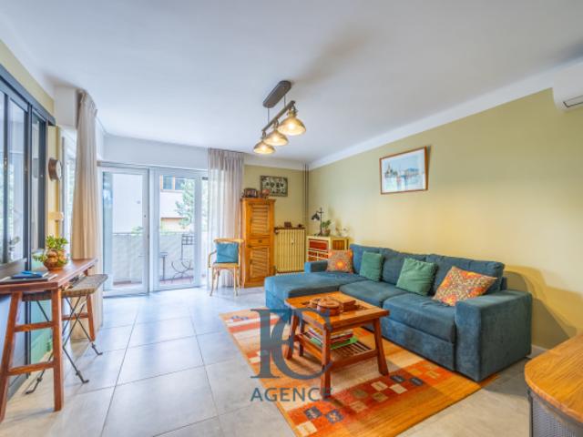 Appartement vente à Arrondissement de Toulon, Sanary-sur-mer