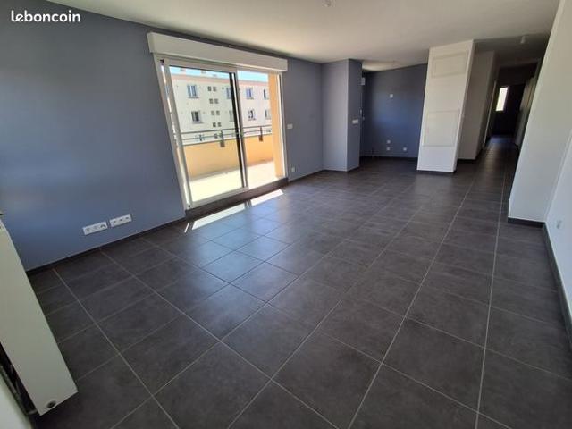 Appartement vente à Bourgoin-Jallieu, Isère