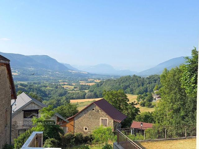 Appartement vente à Saint-Julien-en-Genevois, Challonges