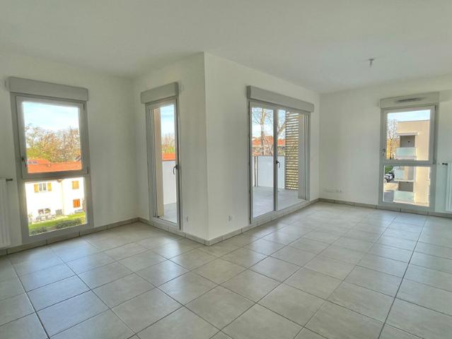 Appartement vente à La Tour-du-Pin, Satolas-et-bonce