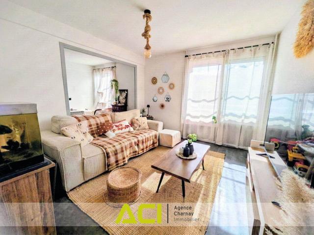 Appartement location à Collongette, Lugny