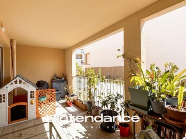 Appartement vente à Arrondissement de Toulon, Hyères