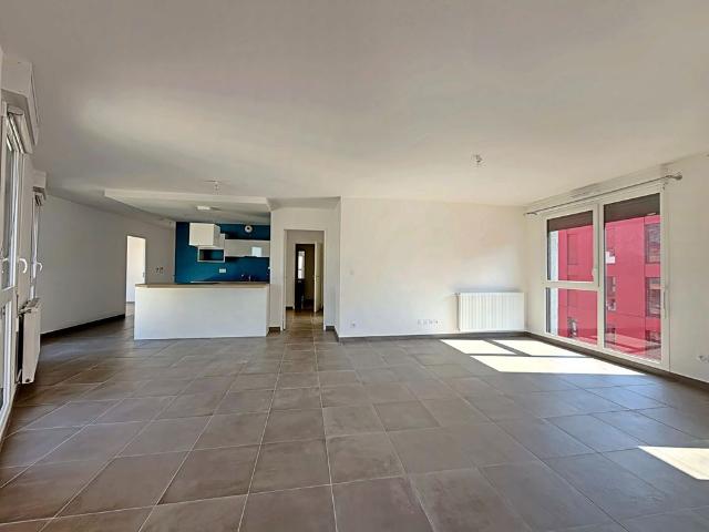 Appartement location à Saint-Étienne, Saint-etienne