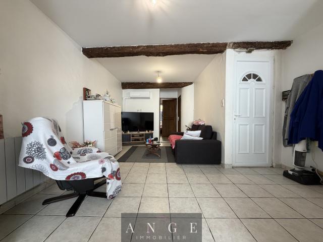 Appartement vente à Arrondissement de Toulon, Solliès-toucas