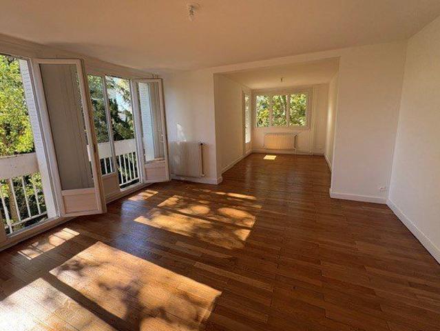 Appartement location à Soulaire, Soulaire-et-Bourg