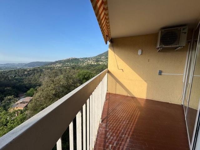 Appartement vente à Grasse, Carros