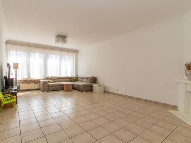 Appartement location à Sint-pieters-leeuw, Brabant
