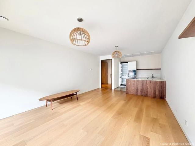 Appartement location à Woluwe-Saint-Pierre - Sint-Pieters-Woluwe, Brussel-Hoofdstad - Bruxelles-Capitale