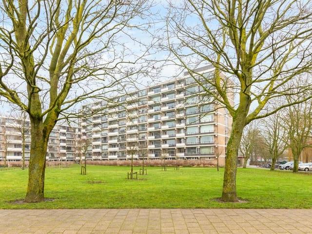 Appartement te huur in Diemen, Noord Holland