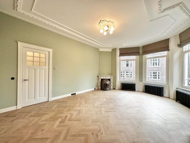 Appartement te huur in Zuid, Amsterdam
