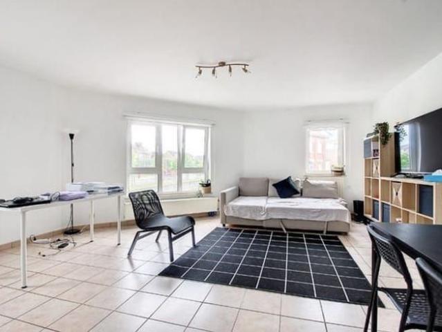 Appartement location à Merbraine, Wallonie