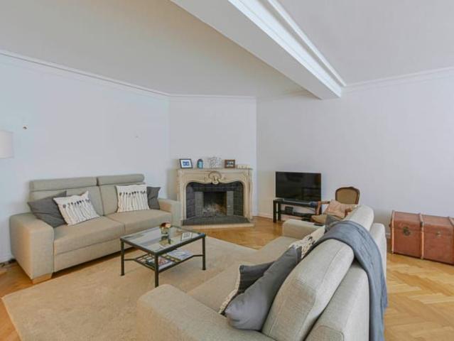Appartement location à Woluwe-Saint-Pierre - Sint-Pieters-Woluwe, Brussel-Hoofdstad - Bruxelles-Capitale