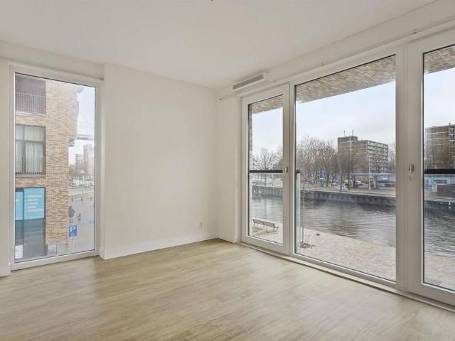Appartement te huur in Laak, Zuid Holland