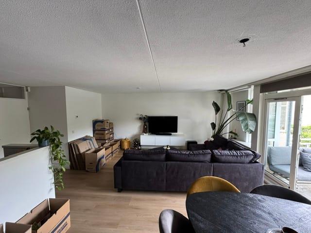 Appartement te huur in Hardinxveld, Zuid Holland