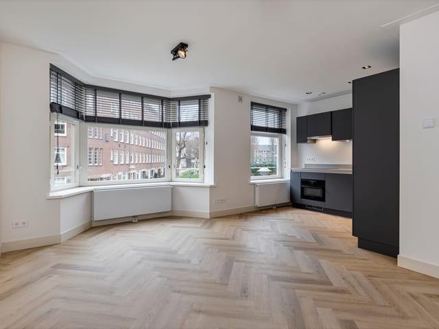 Appartement te huur in Zuid, Amsterdam