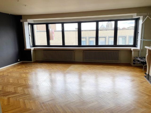 Appartement location à Begijnhof Sint-Elisabeth, Kortrijk