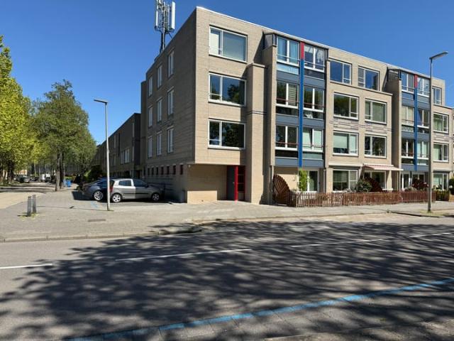Appartement te huur in Alphen Aan Den Rijn, Zuid Holland