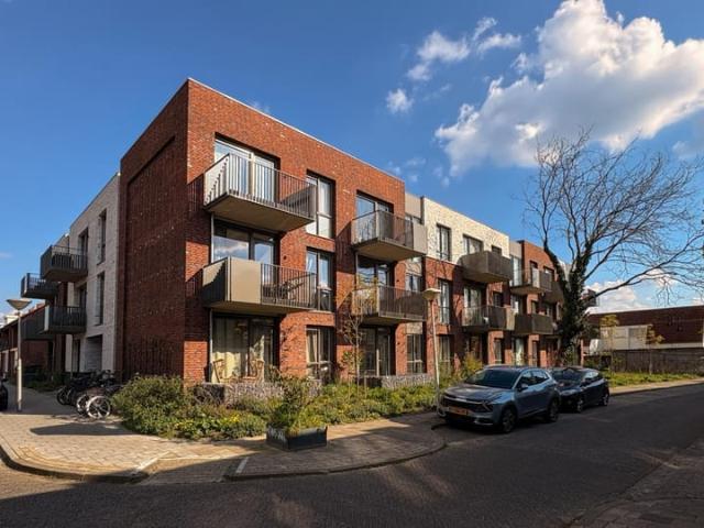 Appartement te huur in Stratum, Noord Brabant